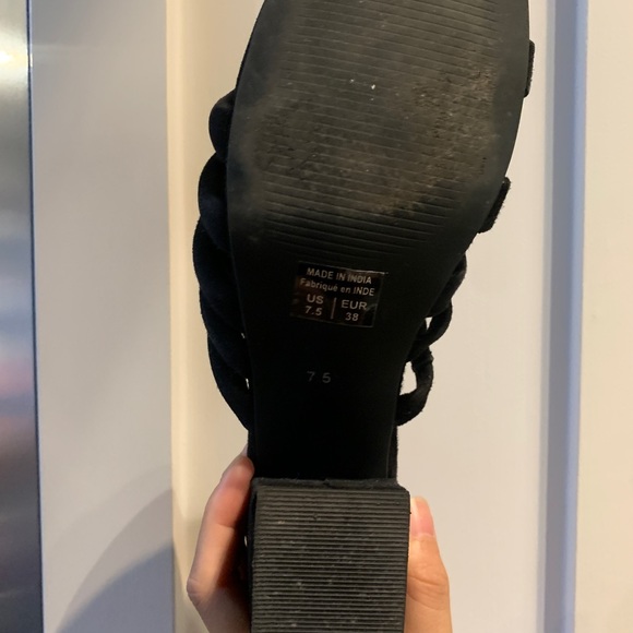 Little Burgundy Women’s Strappy Heeled Slippers - Picture 7 of 7